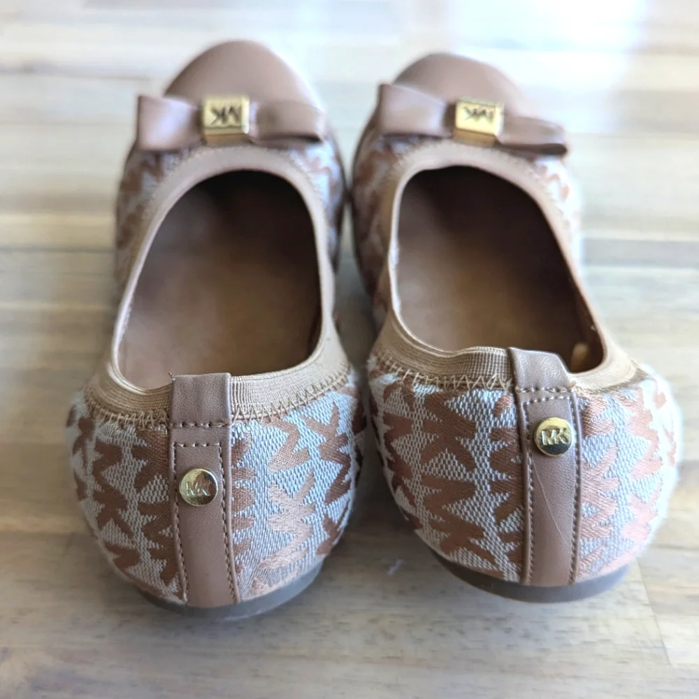 MICHAEL‎ KORS Girl's Ballet Flats